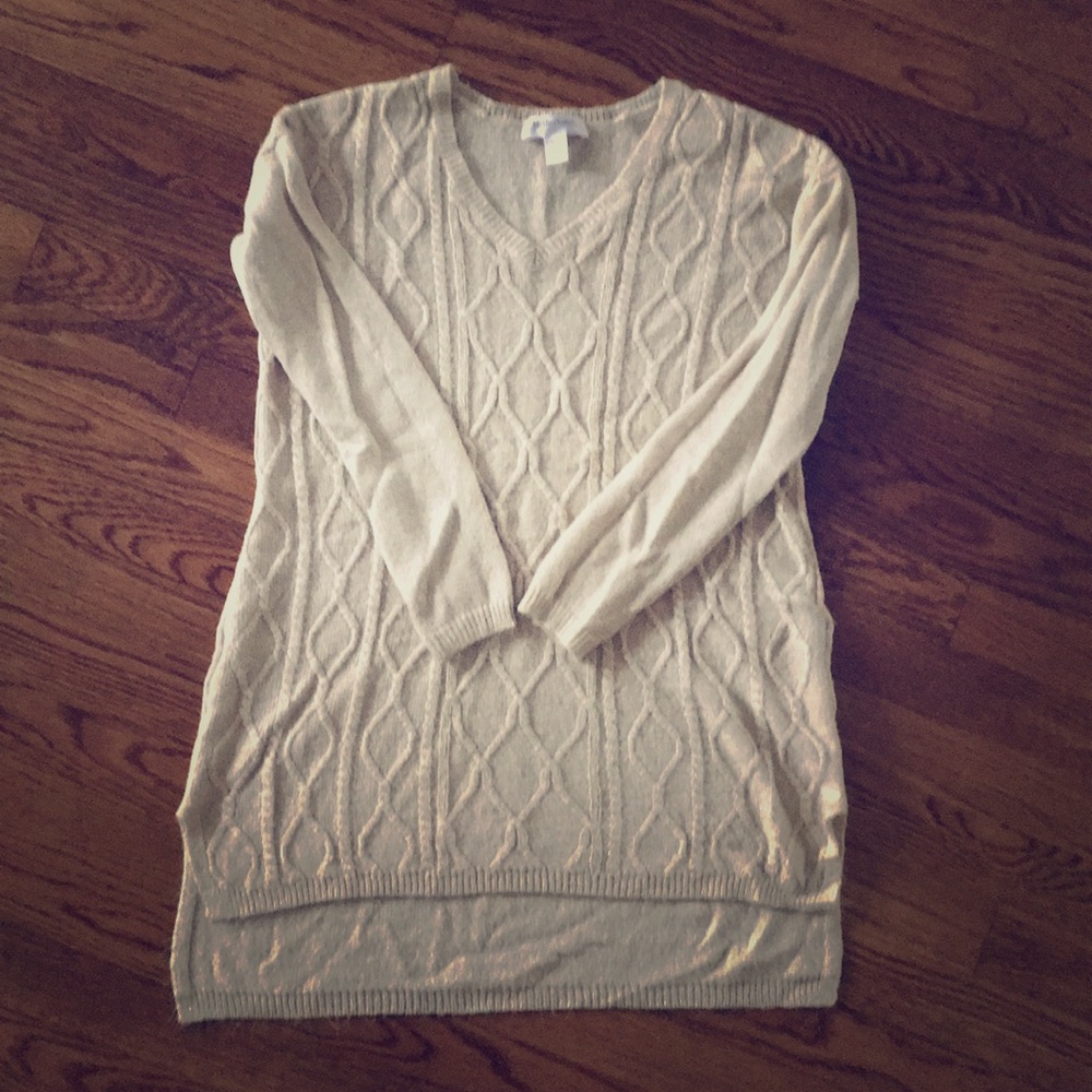 Maternity sweater